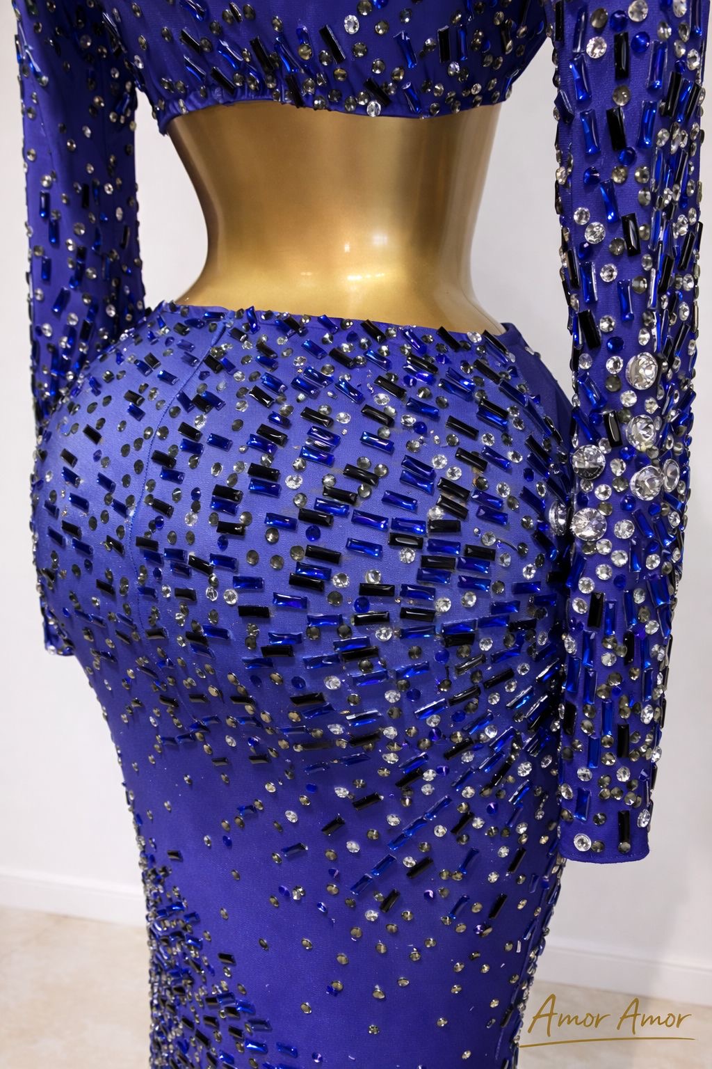 Conjunto de  2pz,   Top Corto y Falda Larga con Pedrería Brillante, Traje de Lujo para Cantante, Actuación , Vestido de Cumpleaños o 👩🏻‍🎓 graduación , bodas .