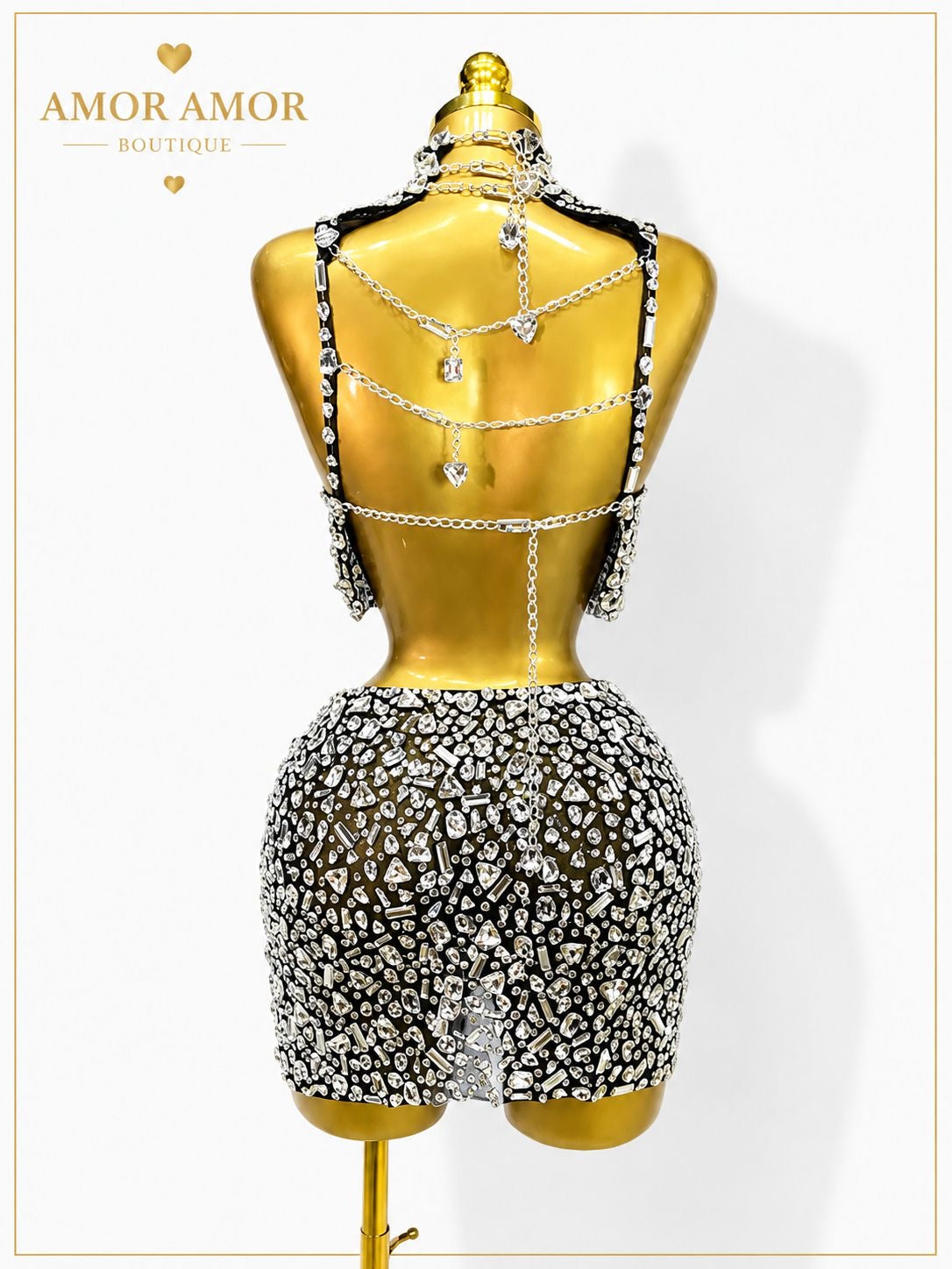 CONJUNTO DE TOP Y FALDA CON CRISTALES, DISFRÚTALO PARA CUALQUIER OCASIÓN