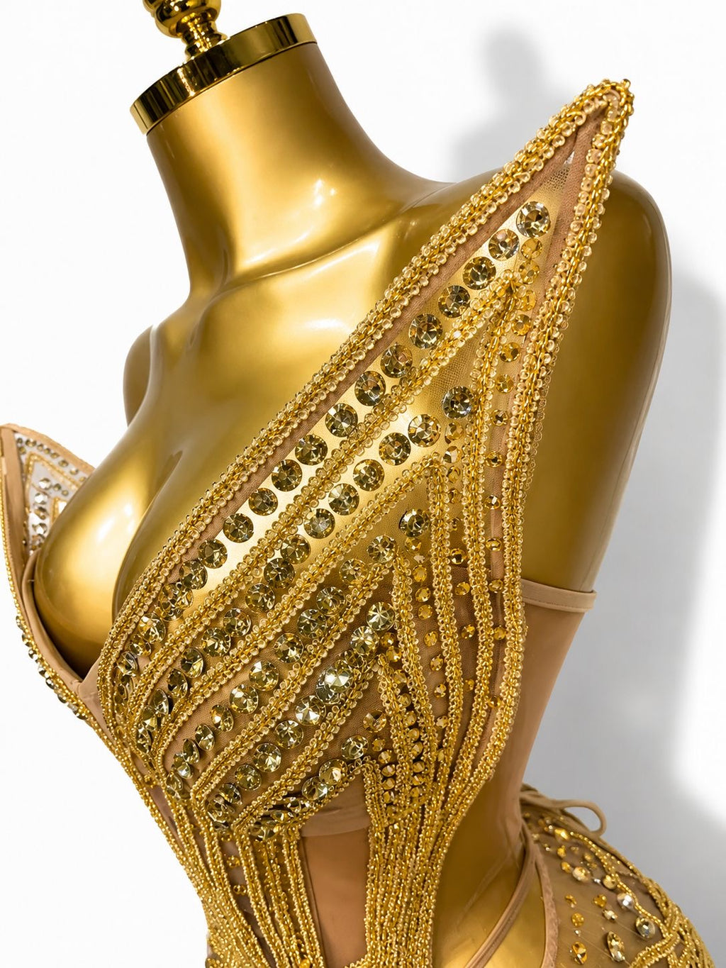 Vestido estilo egipcio sexy,  Dorado, decorado con cristales