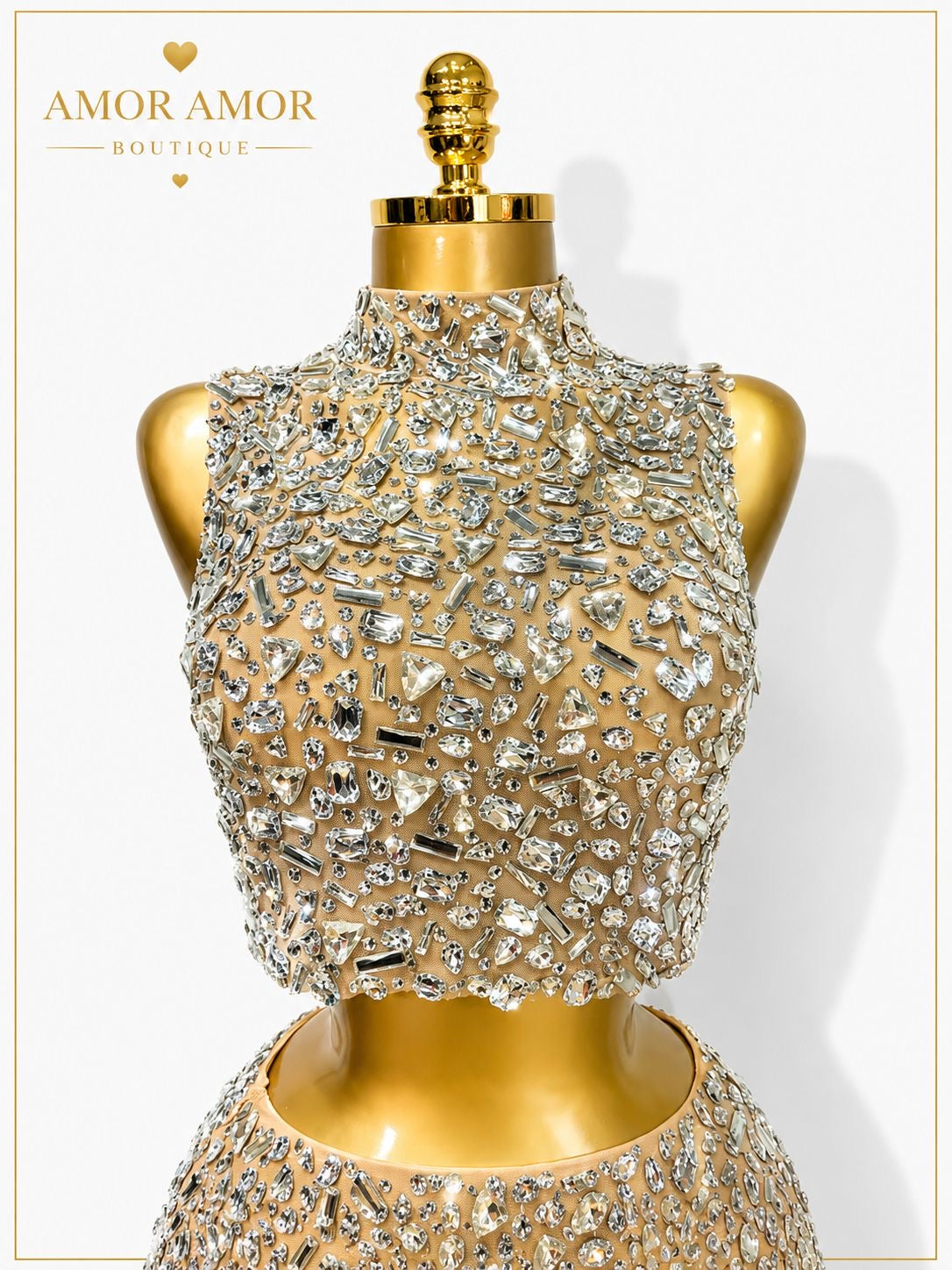 CONJUNTO DE TOP Y FALDA CON CRISTALES, DISFRÚTALO PARA CUALQUIER OCASIÓN