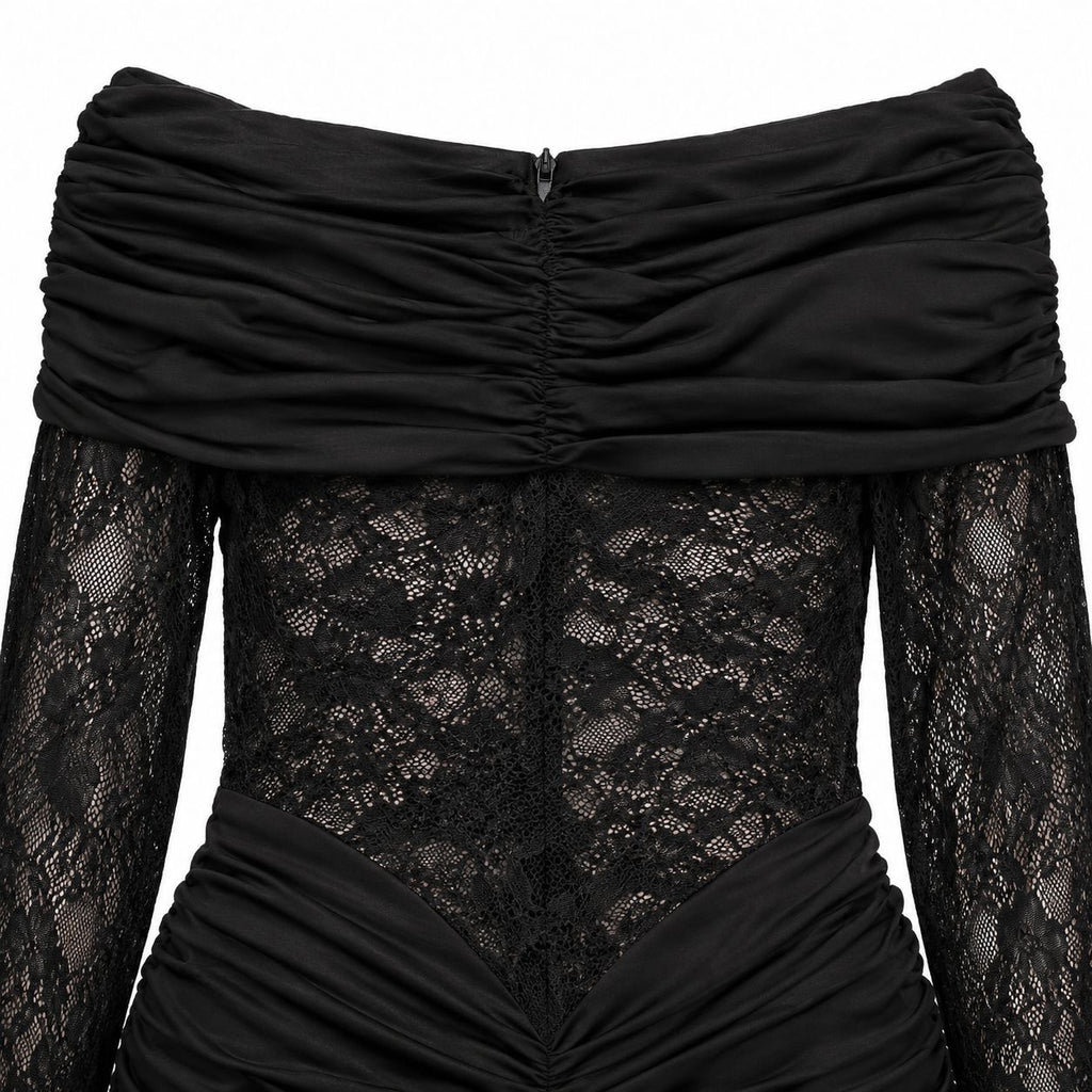 Vestido largo de encaje floral con hombros descubiertos y detalle fruncido. Un diseño elegante y sofisticado que estiliza la silueta, ideal para eventos, graduaciones y ocasiones especiales. ✨🖤