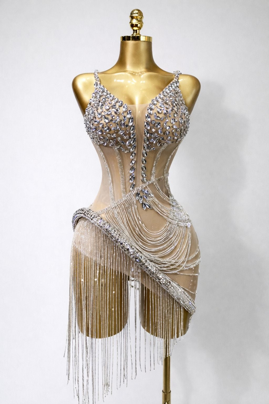 Vestido corto transparente de malla con flecos y diamantes de imitación brillantes para mujer, vestido de noche para Club de cumpleaños, traje Sexy para escenario