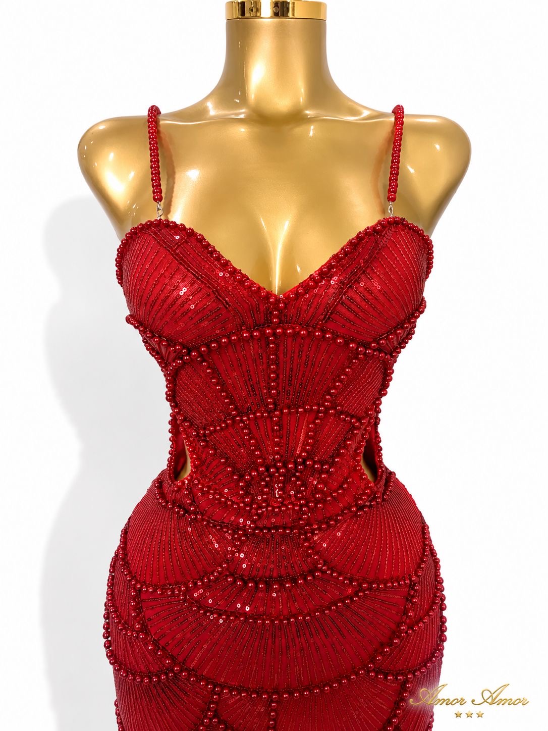 VESTIDO ADECUADO PARA CUALQUIER EVENTO DE NOCHE 
MAXI LARGO ,TELA ELÁSTICA NO RÍGIDA