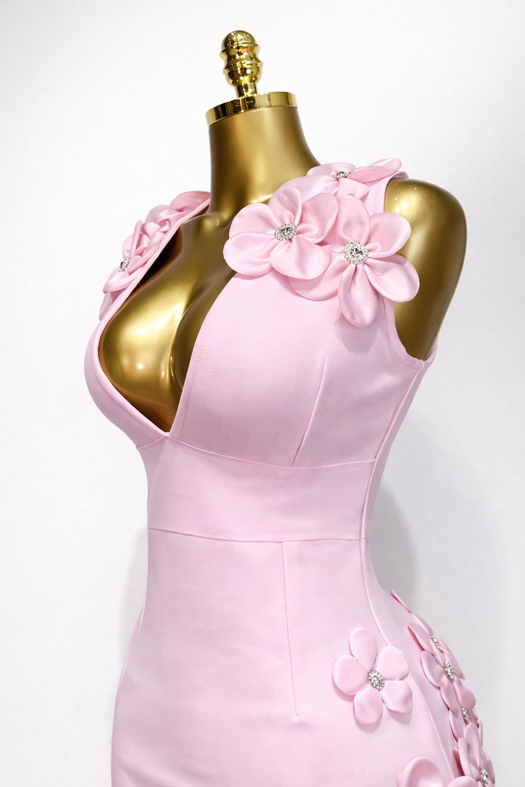 Vestido Scarlet Bloom